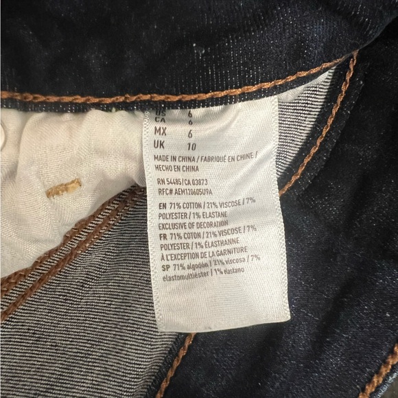 American Eagle Denim Shorts - Picture 3 of 4